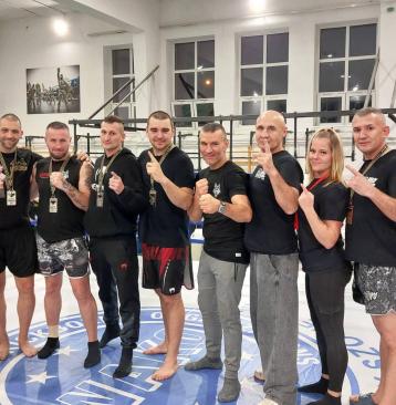 Éremeső a TEK Gálán! Az V Agglomerációs Központ harcosai taroltak a ringben Forrás: Dankó János Tamás Facebook