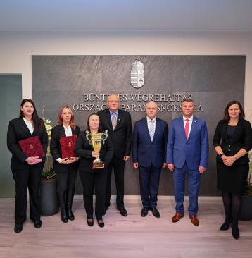 Vándorkupát nyert a bv-s csapat