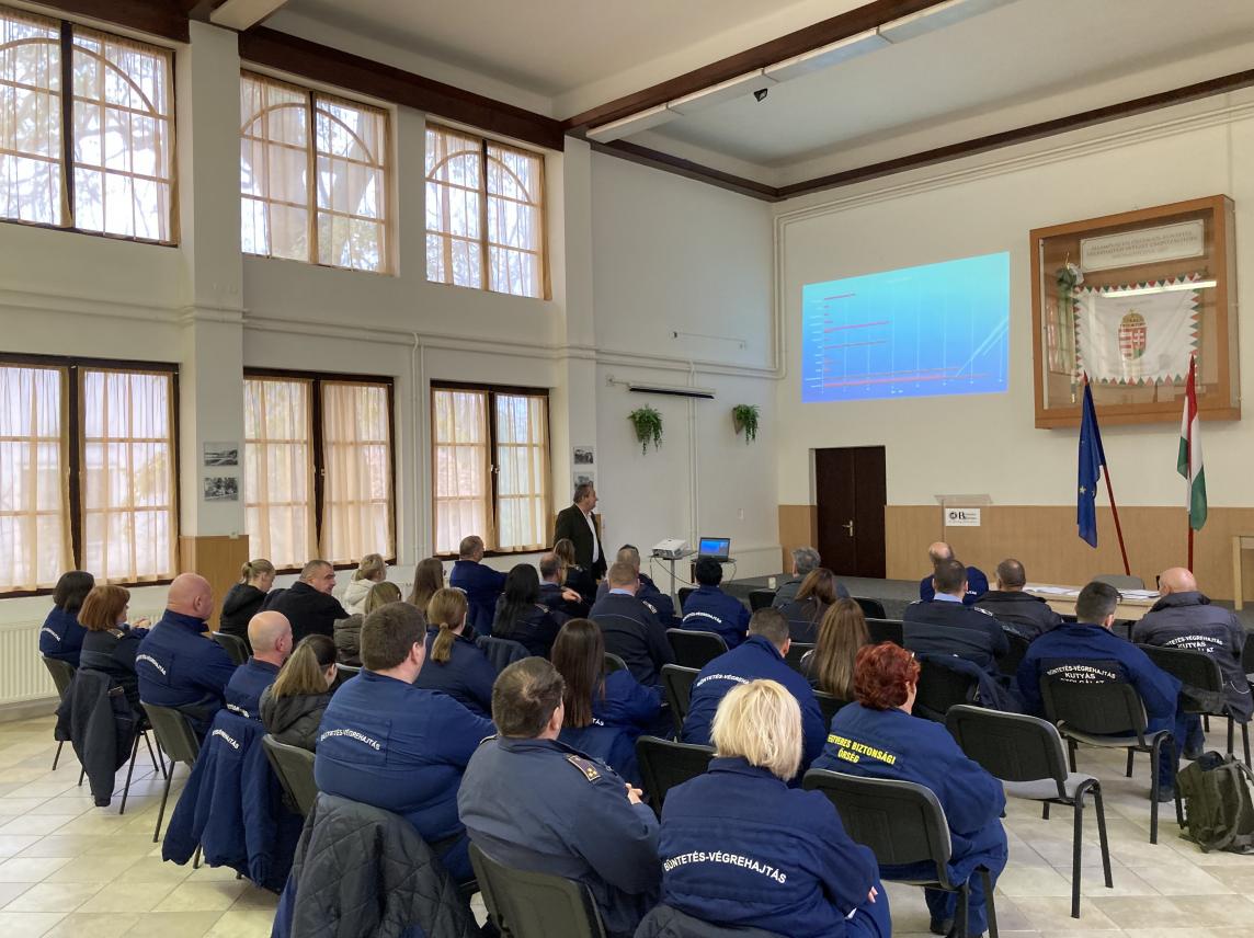 Tisztán látni – előadás a pszichoaktív szerek felismeréséről és kockázatairól