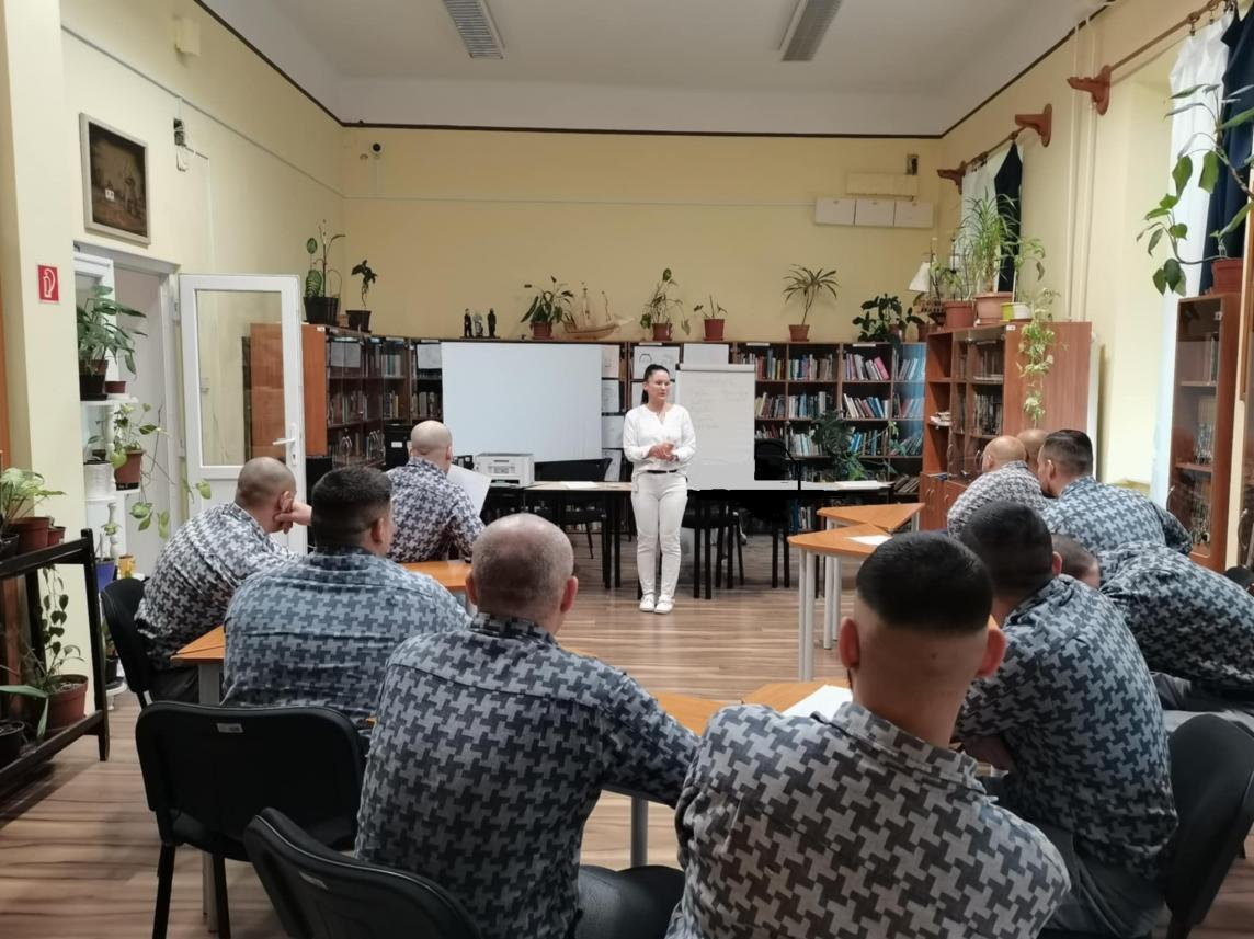 Elsősegély előadás a szolnoki börtönben