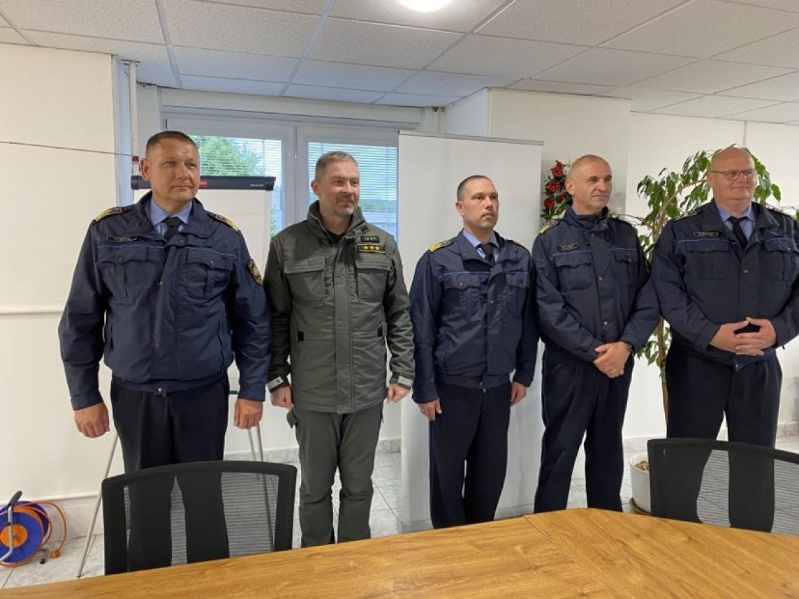 fotó: Sátoraljaújhelyi Fegyház és Börtön, a sátoraljaújhelyi delegáció tagjai a kassa-sacai tomáccsal