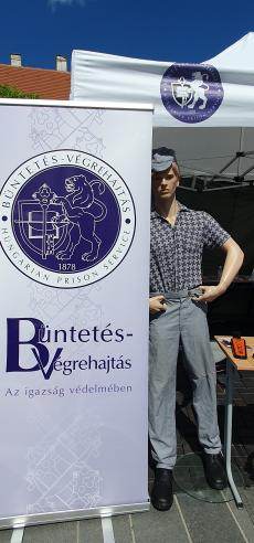 A belvárosban is megtalálható lesz a börtön bemutatósátra Fotó:HES Archív