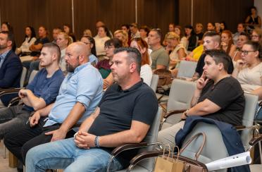 Tudás- és tapasztalatmegosztó szakmai rendezvény a reintegráció szolgálatában