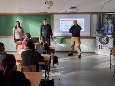 fotó: Sátoraljaújhelyi Fegyház és Börtön - pályaorientációs óra a Tokaji Ferenc Gimnáziumban