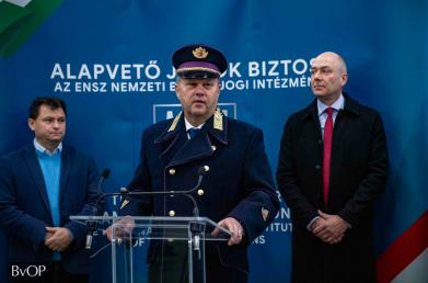 A gyermekotthonok felújítását gyermekjogi program is kíséri