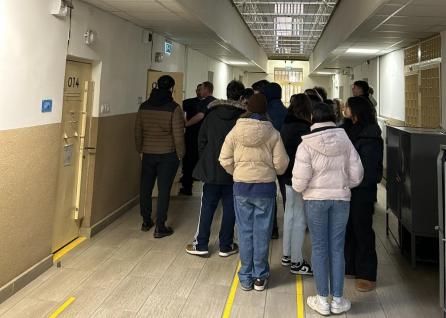 Intézetlátogatáson a Szent Anna Gimnázium