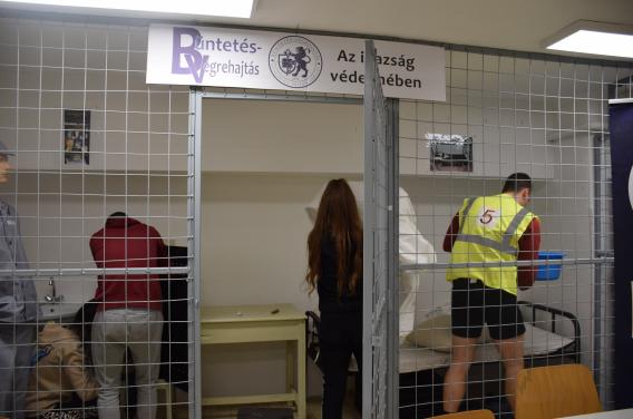 A rendvédelmi szakma népszerűsítése az iskolai szakmai napon
