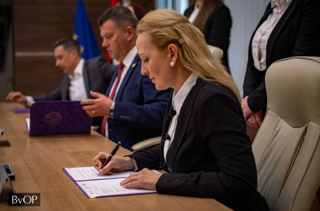 Gazdátlan kutyák és új esély a rácsok mögött – különleges állatvédelmi program indul a magyar börtönökben