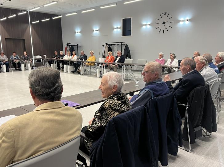 Ünnepség a büntetés-végrehajtás nyugdíjasai részére