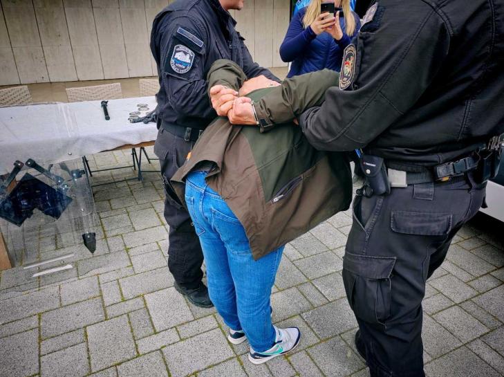 Közelebb hoztuk a hivatást – A Békés Vármegyei Büntetés-végrehajtás a Gyulai Virágok Fesztiválján