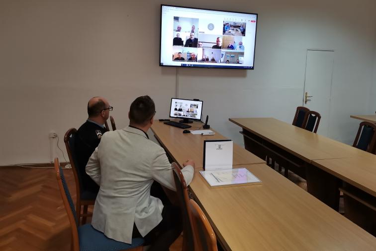 fotó: Sátoraljaújhelyi Fegyház és Börtön - Széll Roland bv. alezredes és Gecse Bertalan bv. főtörzszászlós az online díjátadón