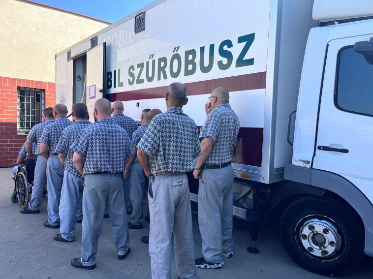 Tüdőszűrés a börtön falain belül