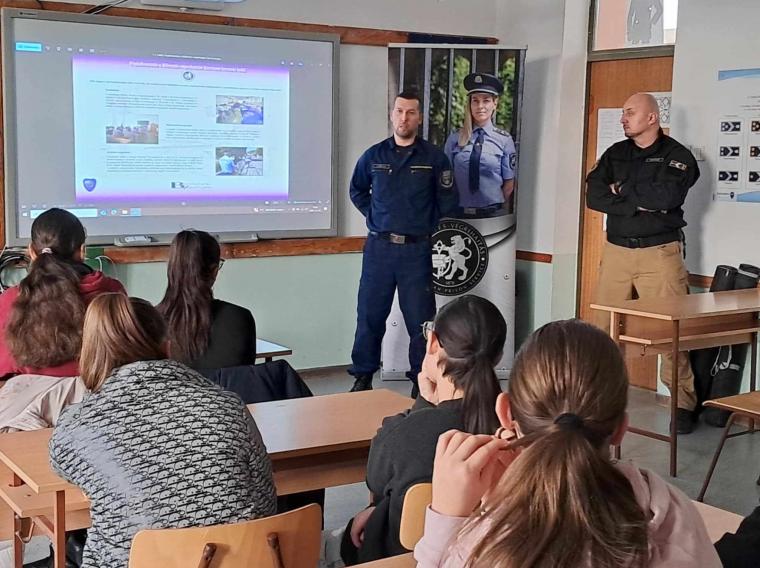 fotó: Sátoraljaújhelyi Fegyház és Börtön - pályaorientációs óra a Tokaji Ferenc Gimnáziumban
