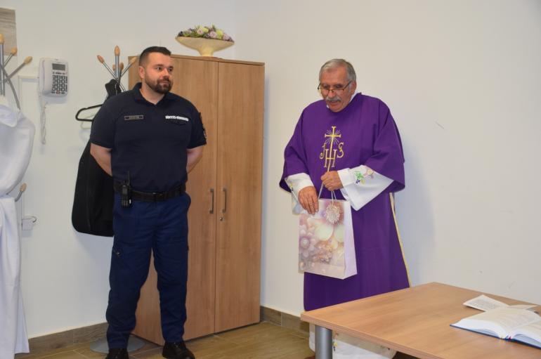 Utoljára celebrált a szolnoki börtönlelkész - Fotó: Jász-Nagykun-Szolnok Vármegyei Bv Intézet 