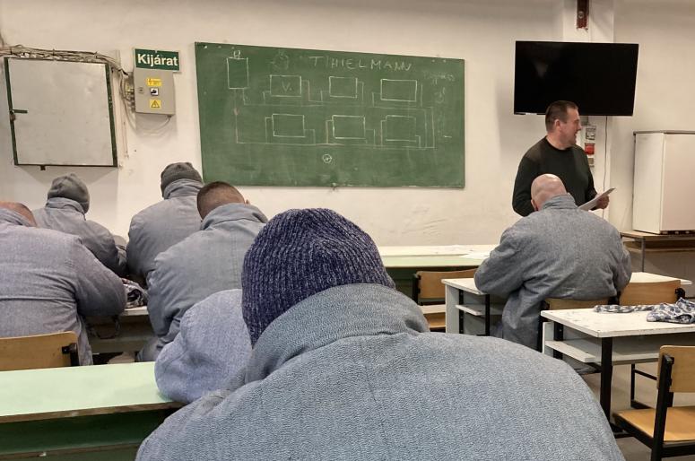 Központi-fűtésszerelőnek tanulnak a fogvatartottak a Szegedi Fegyház és Börtönben