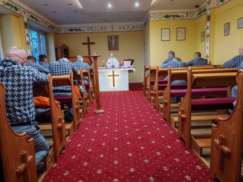 Szentségimádás Kiskunhalason a házasság hetén 