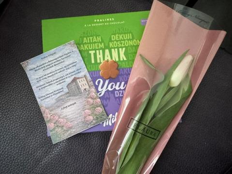 Nőnapi köszöntés Nőnapi köszöntés