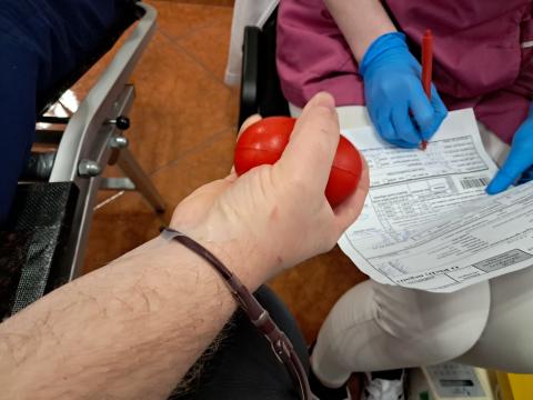 Véradás (fotó: SFB) Véradás (fotó: SFB)