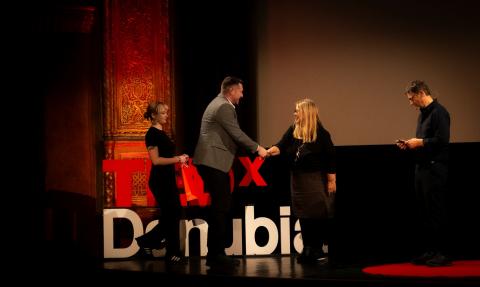 A büntetés-végrehajtás videósa bronzérmes lett a TEDx Danubia AI videós pályázatán A büntetés-végrehajtás videósa bronzérmes lett a TEDx Danubia AI videós pályázatán