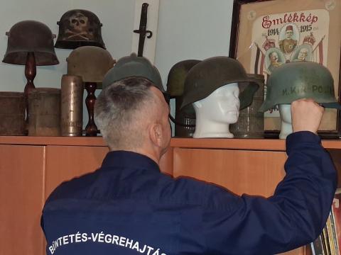 Az egyenruhás kincsvadász (Fotó: SZFB)