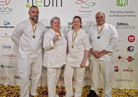 Aranyfokozat a Közétkeztetési Szakácsverseny döntőjén