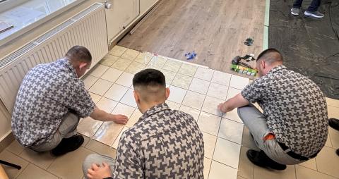 Burkolóvizsga Kiskunhalason Forrás: KOBVI