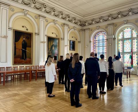 Október 23. - Nemzeti ünnepünkön a kiemelkedő szakmai munka elismerése (Fotó:SZFB) Október 23. - Nemzeti ünnepünkön a kiemelkedő szakmai munka elismerése (Fotó:SZFB)