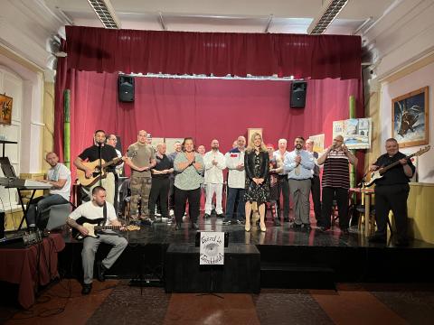 Az irgalmasság útján – lélektől lélekig a Szegedi Fegyház börtönszínházában ( Fotó: SZFB) Az irgalmasság útján – lélektől lélekig a Szegedi Fegyház börtönszínházában ( Fotó: SZFB)