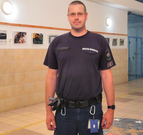 Villám Péter bv. őrmester